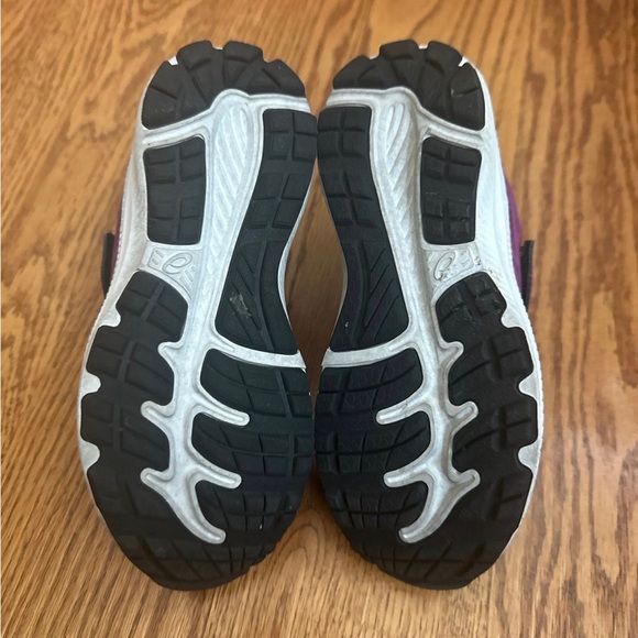Asics Contend 8 Shoes Girls Size 10 - Picture 6 of 8